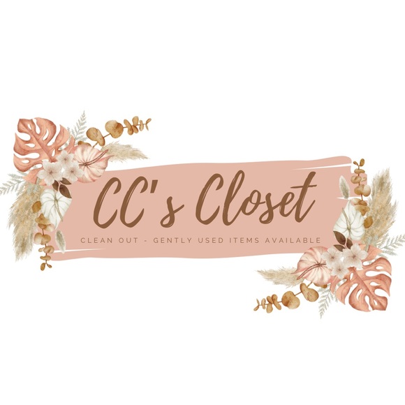 Meet your Posher, Casandra - Picture 1 of 3